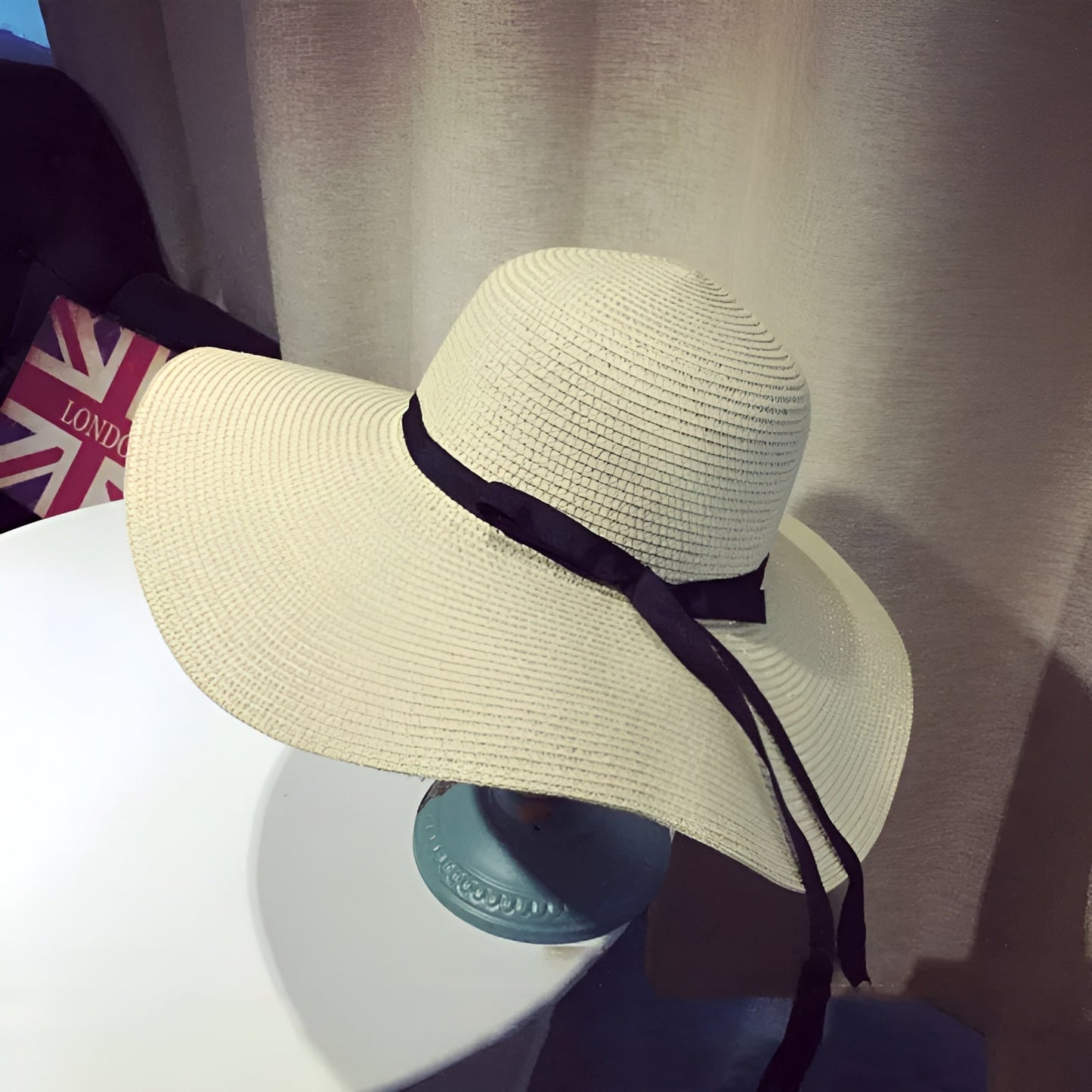 Straw Hat – Wide Brim & Delicate Bow For Summer Days