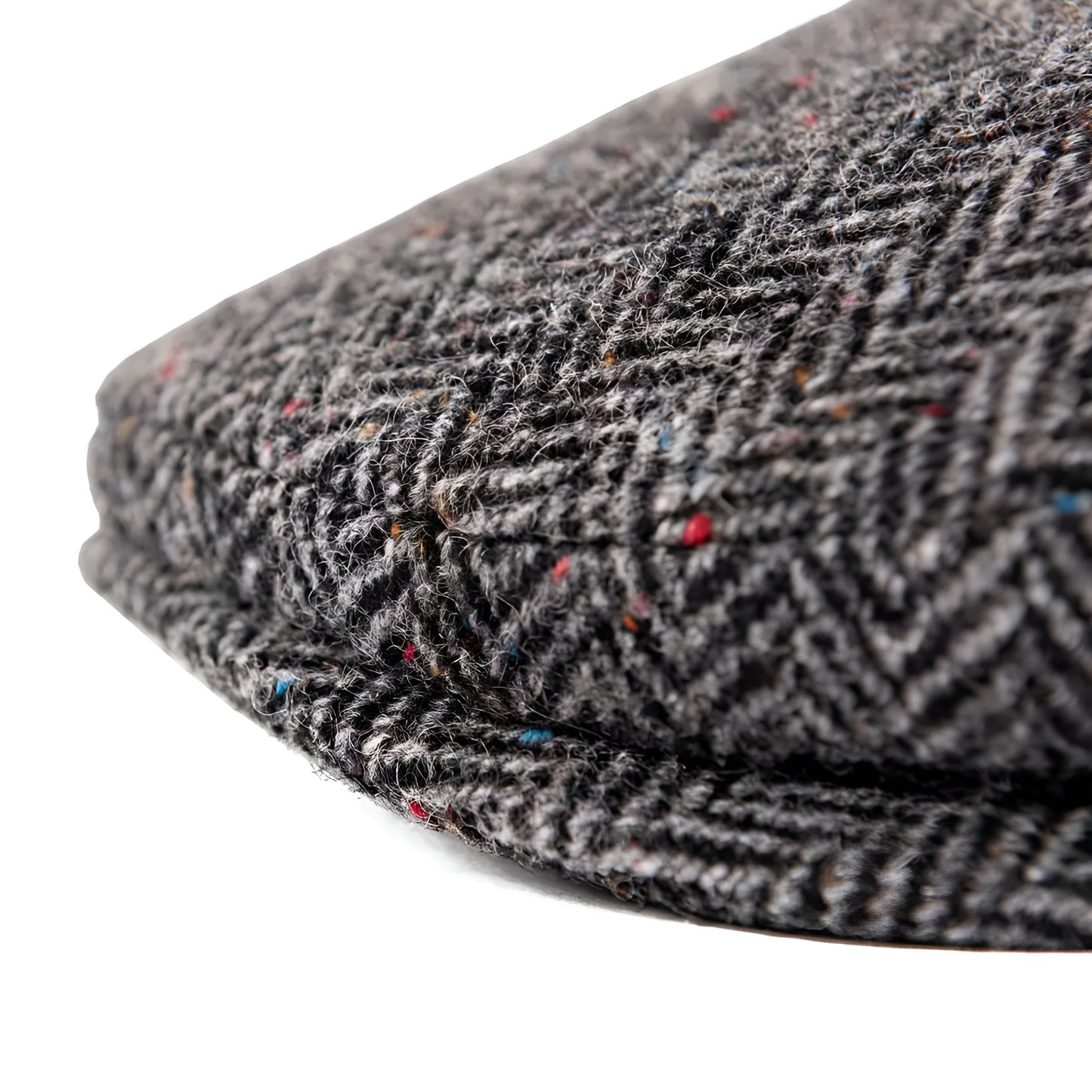 Flat Cap – Wool Herringbone With Timeless Silhouette