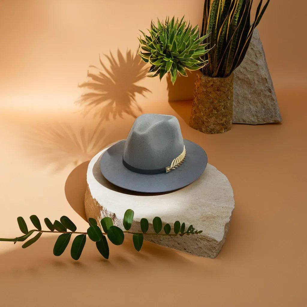 Golden Leaf Fedora Hat – Elegant Style with a Distinctive Touch