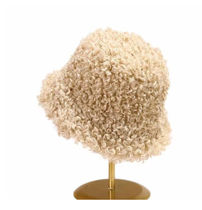 Beanie – Women's Curly Lamb Fur