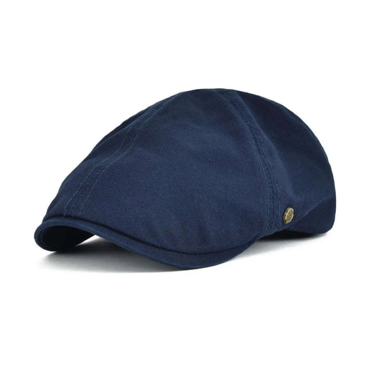 Flat Cap – Timeless Design with Minimal Stitch Detail