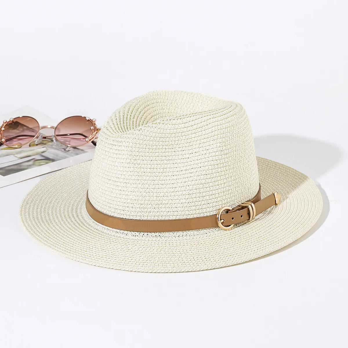 Panama Hat – Lightweight Summer Style with Leather Buckle Detail